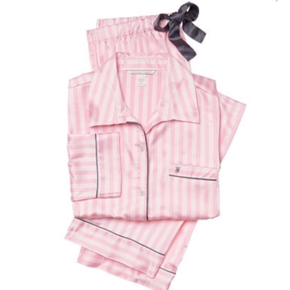 Victoria’s Secret Pajama Set